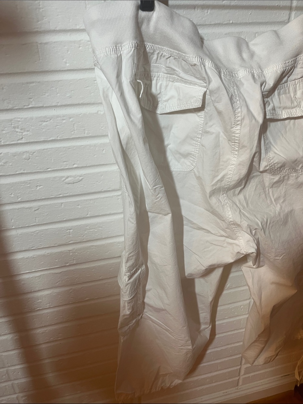 Calvin Klein White Women's Cargo Capris with Drawstring Hem - Picture 5 of 5